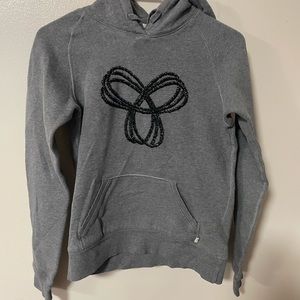 ⚡️💥✨TNA NWOT SWEATER ! ⚡️💥✨